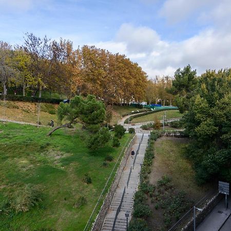 Amplio Piso En Madrid Centro Con Vistas Al Templo De Debod Apartment Ngoại thất bức ảnh