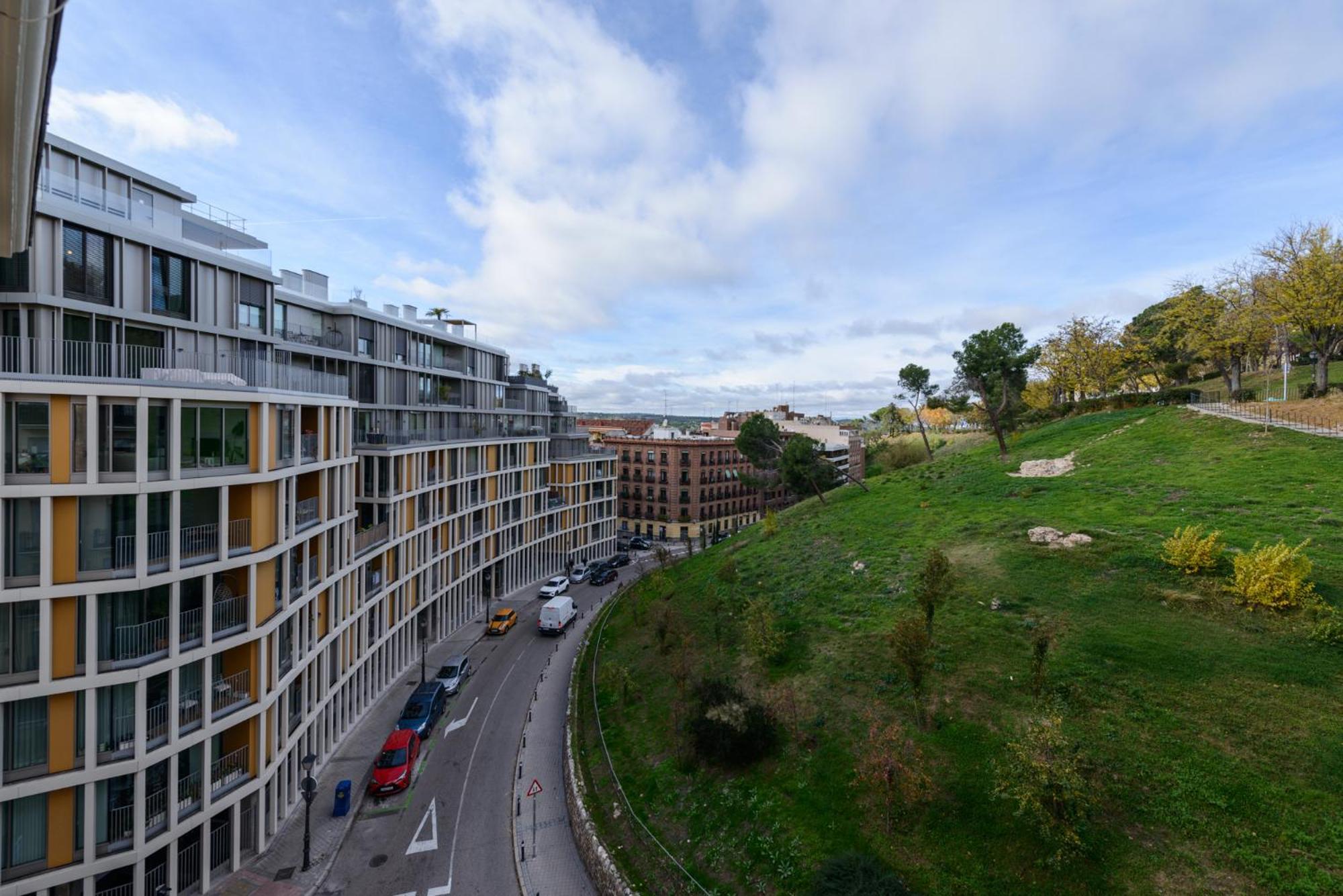 Amplio Piso En Madrid Centro Con Vistas Al Templo De Debod Apartment Ngoại thất bức ảnh