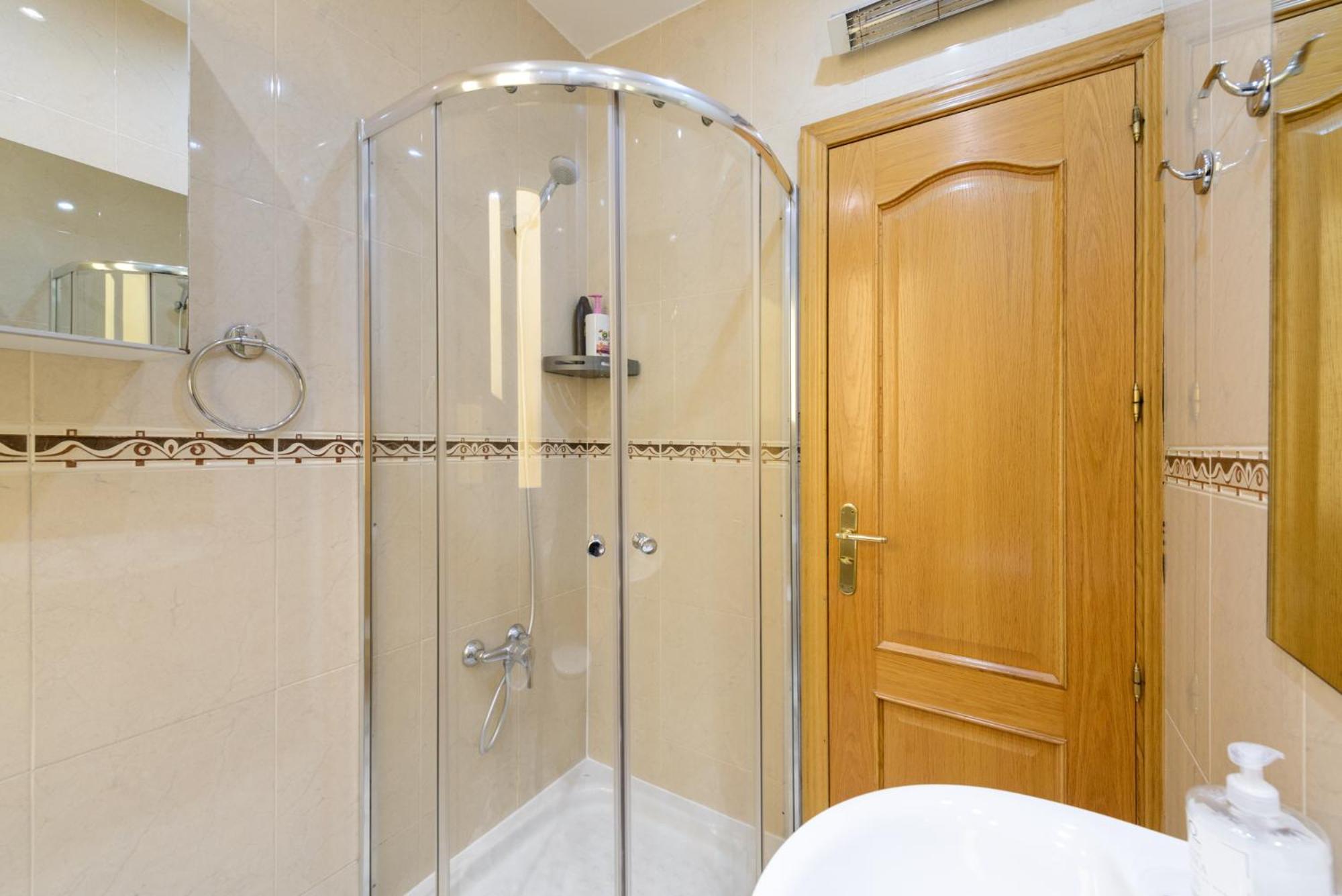 Amplio Piso En Madrid Centro Con Vistas Al Templo De Debod Apartment Ngoại thất bức ảnh