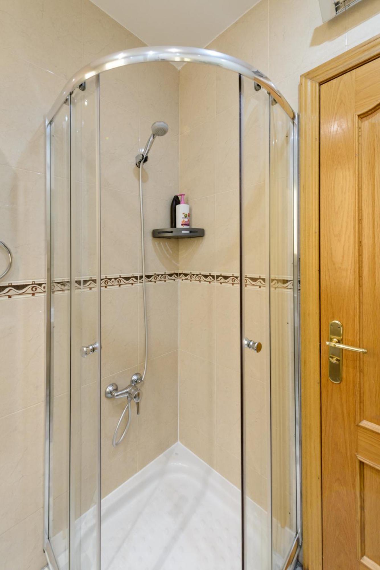 Amplio Piso En Madrid Centro Con Vistas Al Templo De Debod Apartment Ngoại thất bức ảnh