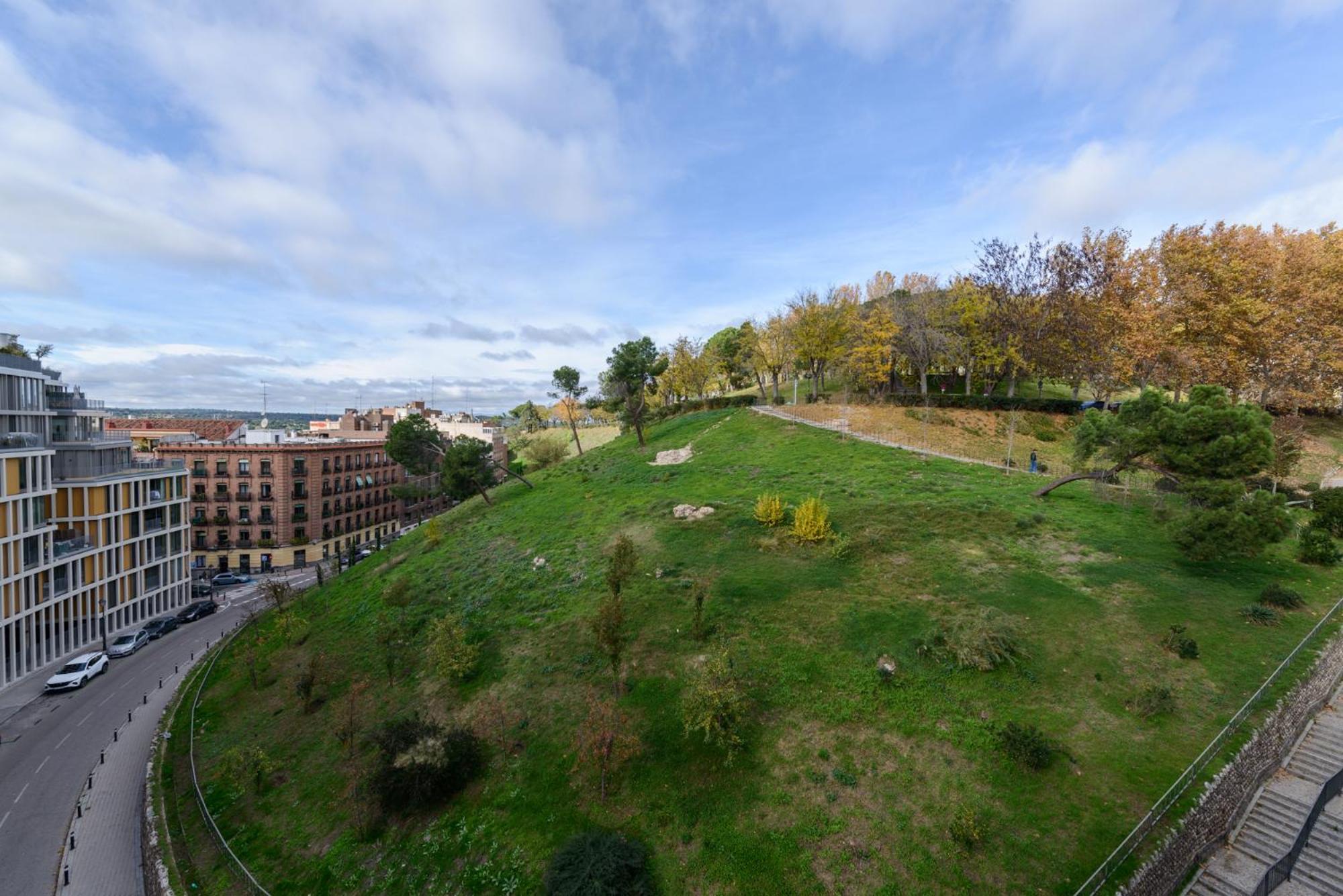 Amplio Piso En Madrid Centro Con Vistas Al Templo De Debod Apartment Ngoại thất bức ảnh