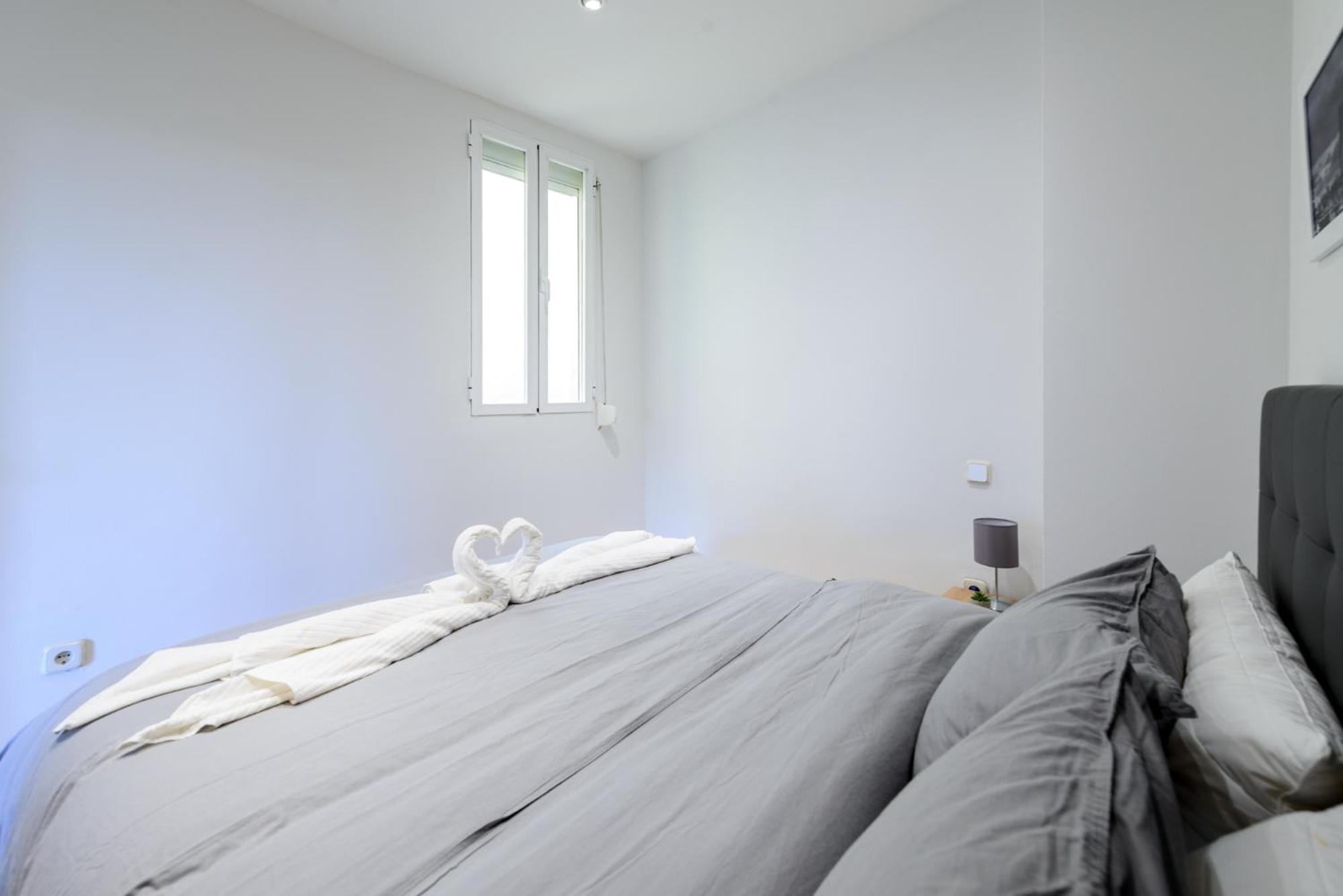 Amplio Piso En Madrid Centro Con Vistas Al Templo De Debod Apartment Ngoại thất bức ảnh